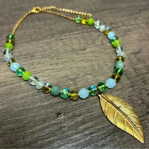 Multi Colored Beaded Gold Tone Leaf Pendant Gold Tone Chain Necklace - Picture 1 of 3